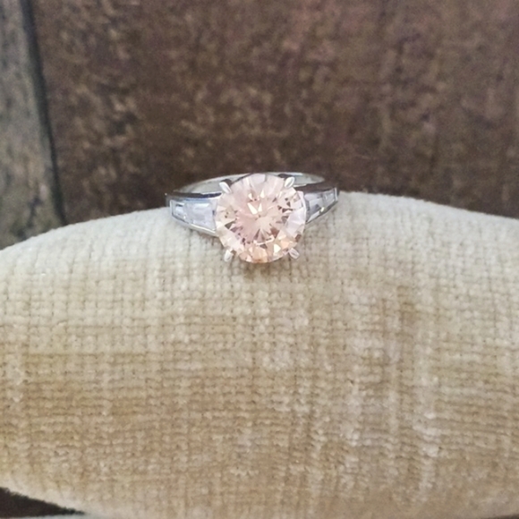 Silver Rhinestone Four Prong Setting Ring - Picture 2 of 11